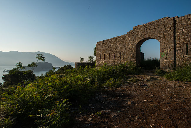 Ekaterina Burakova-Scekic. Montenegro. Форт Могрен