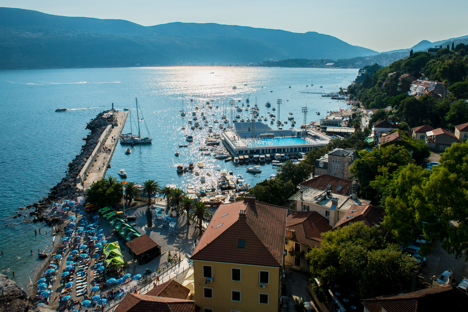 Ekaterina Burakova-Scekic. Montenegro. Без названия