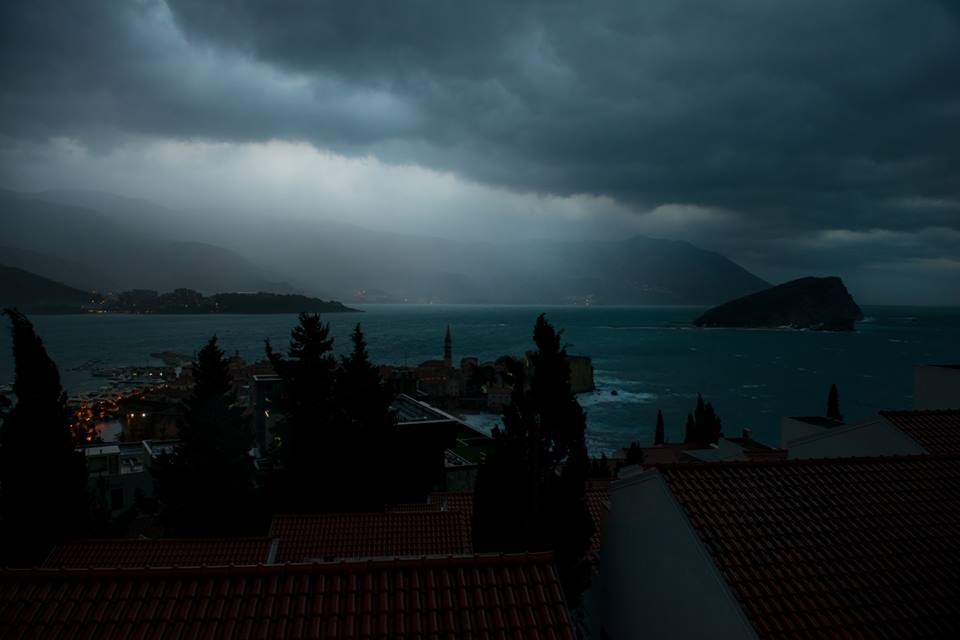 Ekaterina Burakova-Scekic. Montenegro. Будва перед грозой