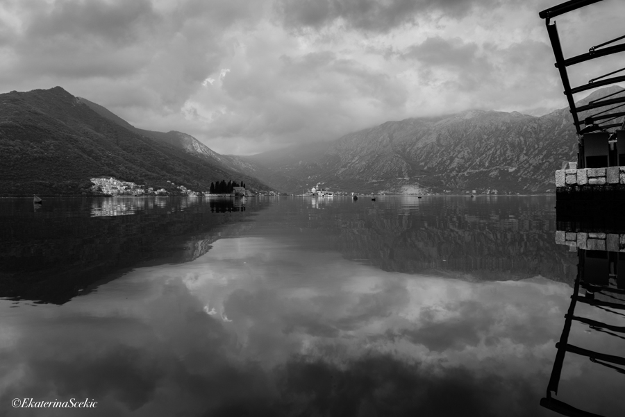Ekaterina Burakova-Scekic. Black-white Montenegro. Без названия